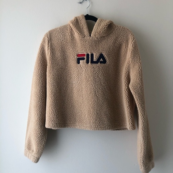 FILA x UO Camel Teddy Bear Cropped Hoodie - Picture 6 of 11